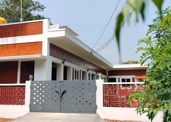Yanamasiva Illam - Home Stay With Peaceful Places